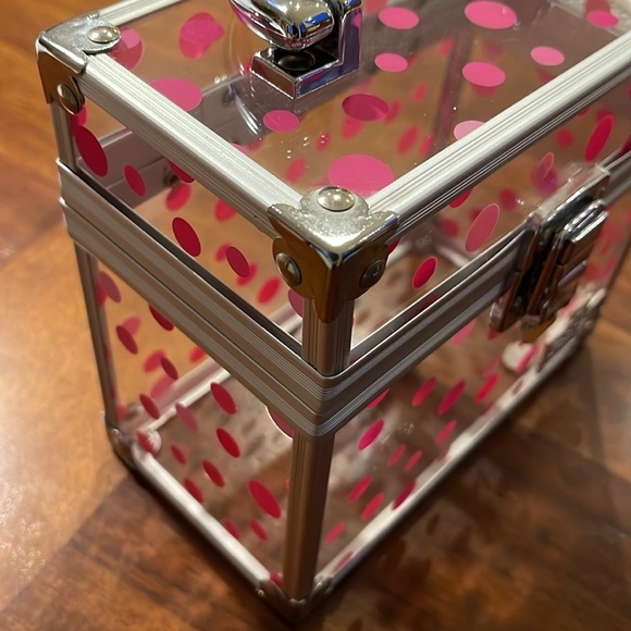 Y2K CABOODLES ACRYLIC MINI TRAIN CASE - PINK POLKA DOTS - BEAUTIFUL! - Picture 3 of 10